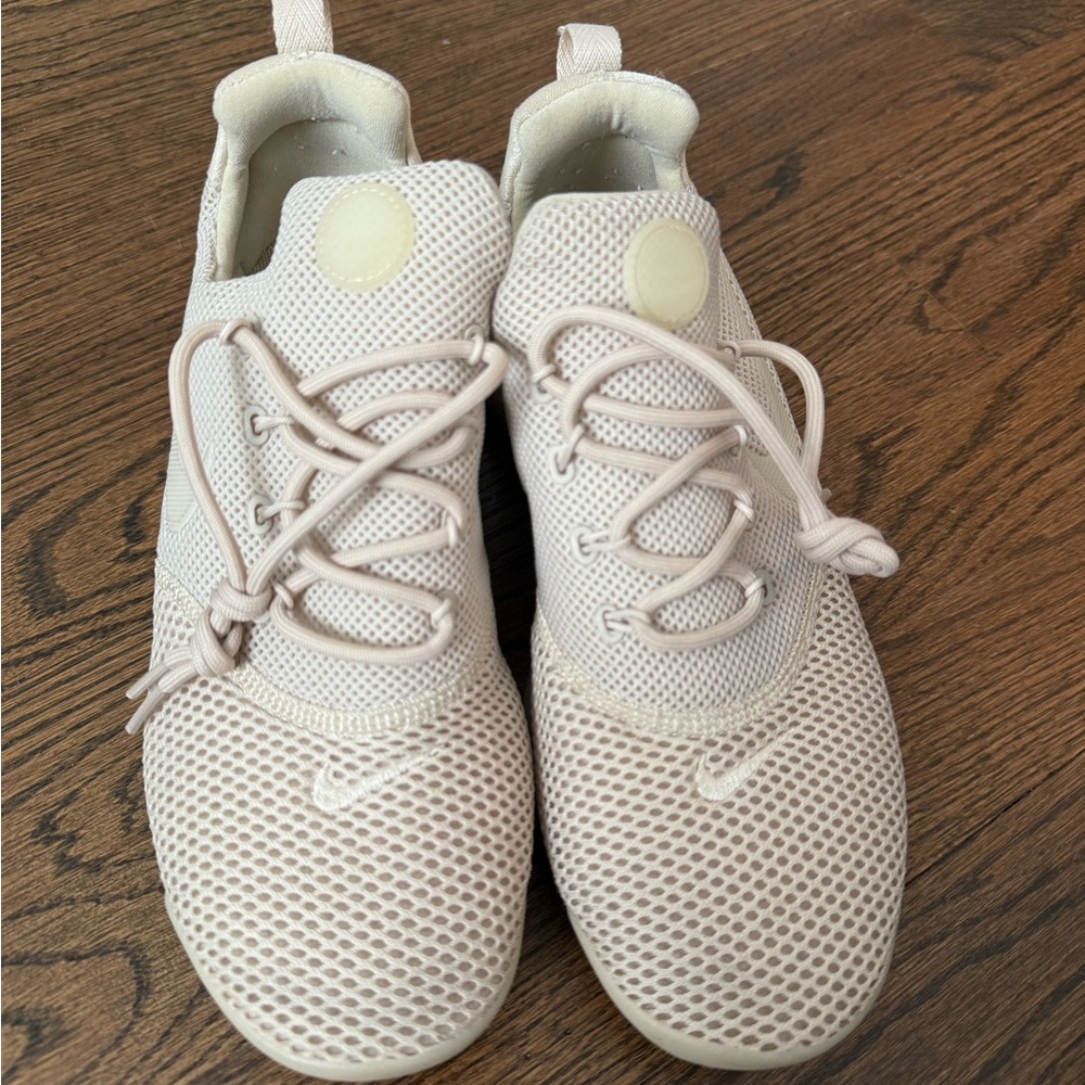 Women's Presto Athletic Shoes